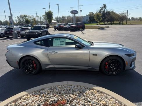 New 2025 Ford Mustang GT Premium w/ GT Performance Package image 5