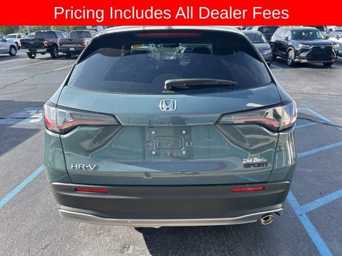 Used 2025 Honda HR-V Sport image 6