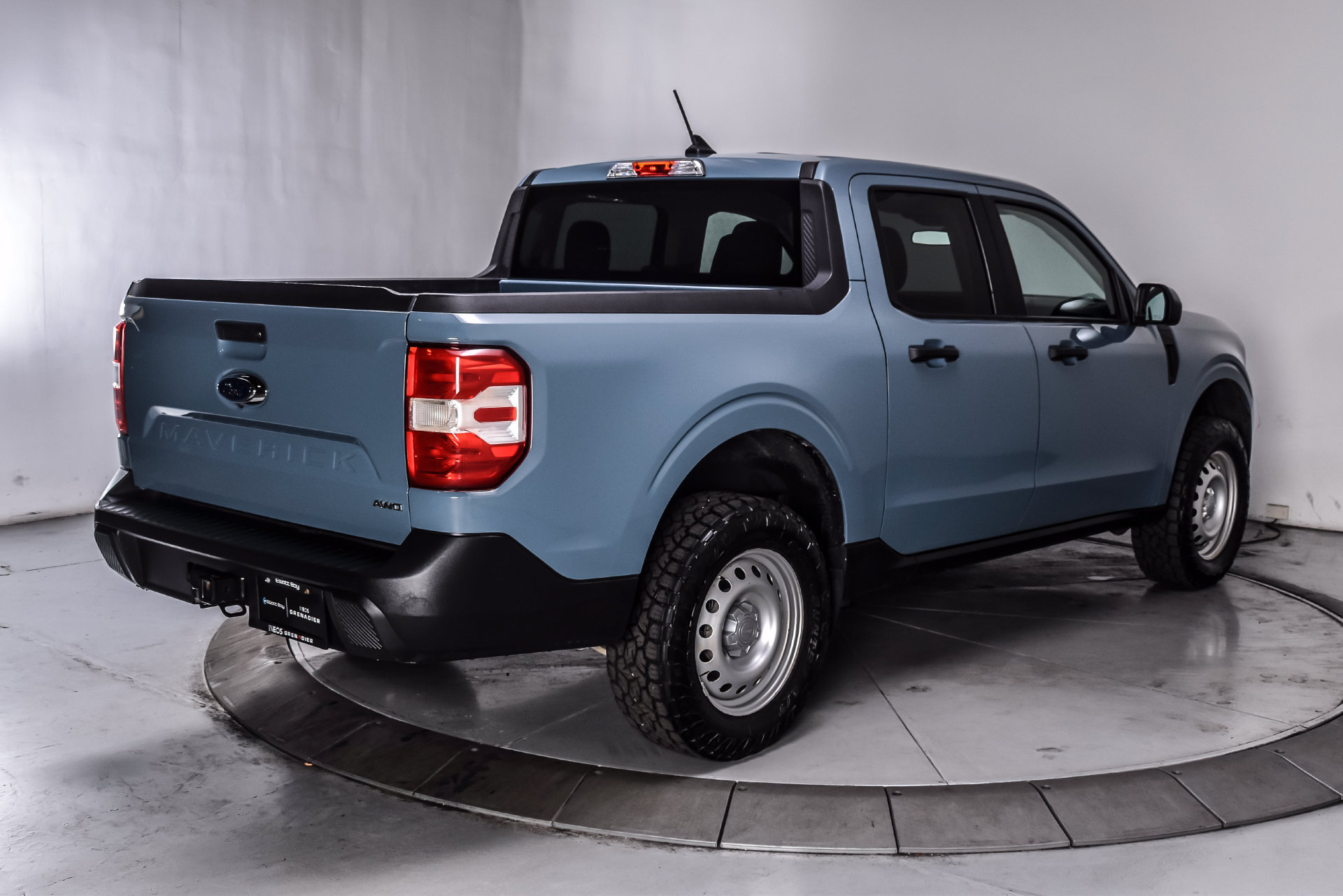 Used 2022 Ford Maverick XL w/ Equipment Group 100A Standard AWD/4WD image 6