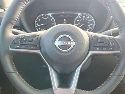 New 2025 Nissan Sentra SR w/ SR Premium Package image 16