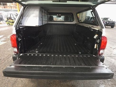 Used 2021 Toyota Tacoma SR image 6