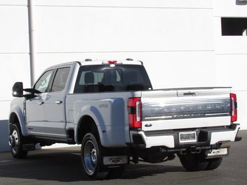 Used 2024 Ford F450 Platinum w/ Camper Package AWD/4WD image 5