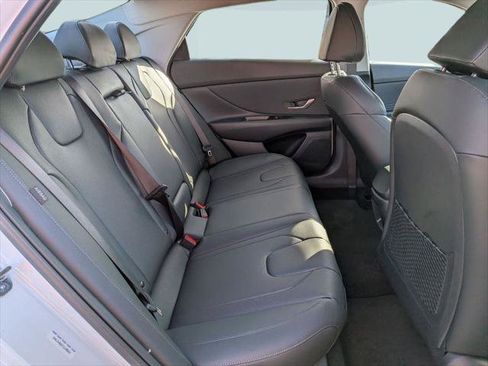 New 2026 Hyundai Elantra Limited FWD image 31
