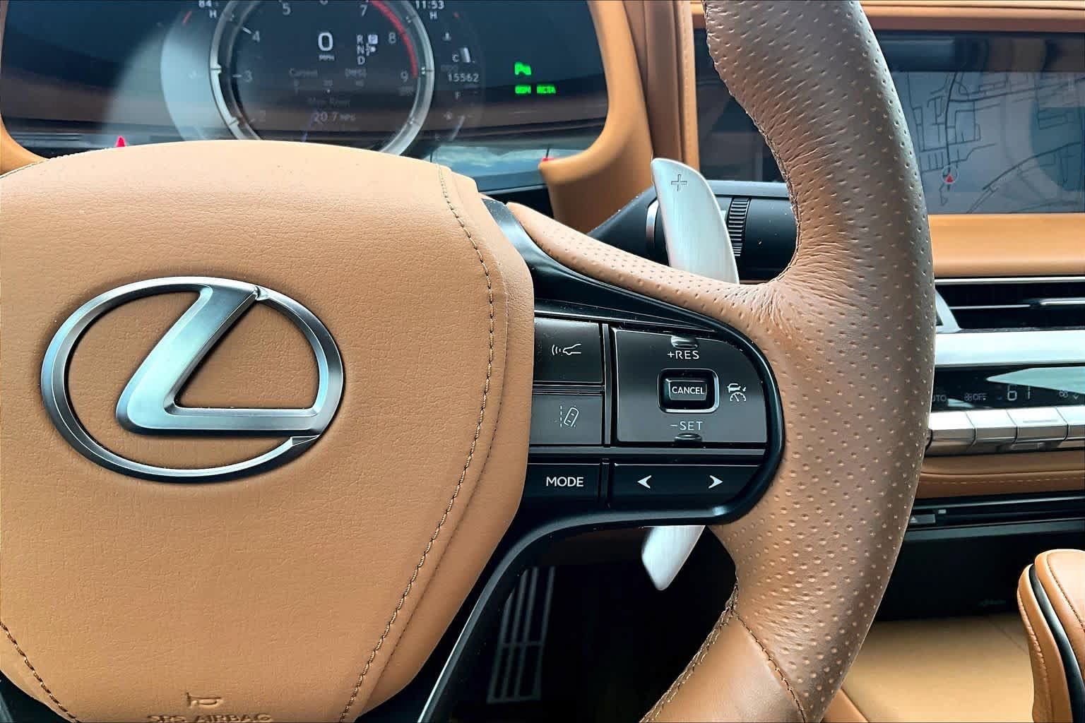 Used 2023 Lexus LC 500 Coupe w/ Touring Package RWD image 25