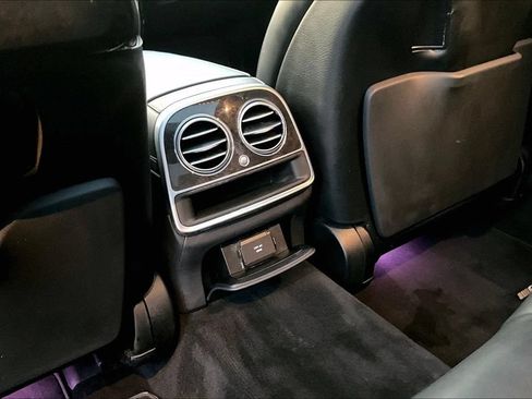 Used 2015 Mercedes-Benz S 63 AMG 4MATIC Sedan w/ Driver Assistance Package image 33