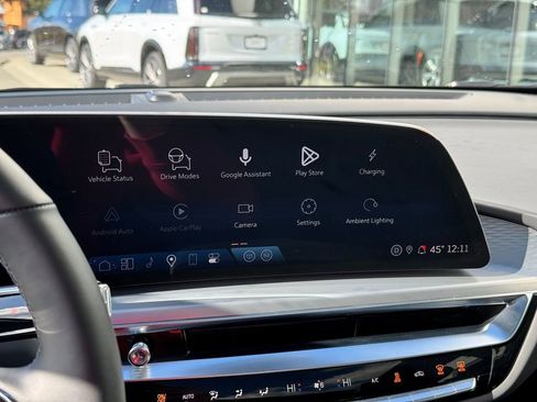 Used 2025 Cadillac Lyriq Sport image 53