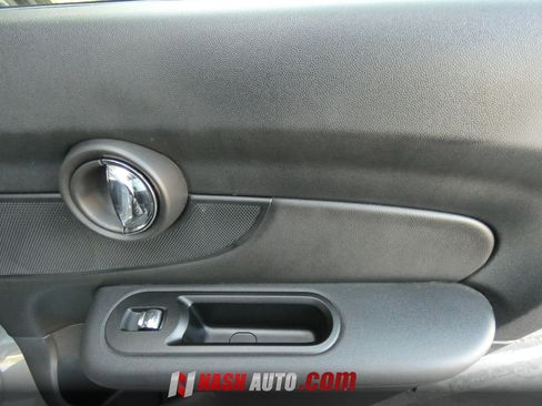 Used 2017 MINI Cooper Clubman FWD image 39