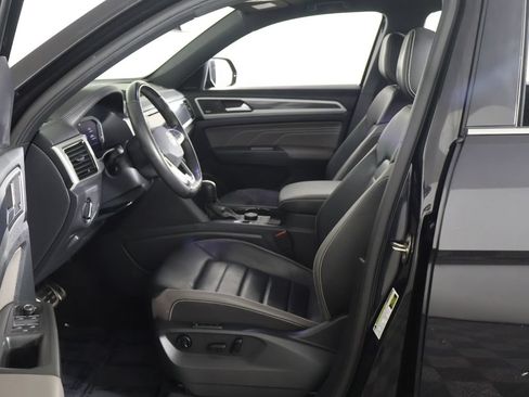 Used 2023 Volkswagen Atlas Cross Sport SEL Premium R-Line AWD/4WD image 30