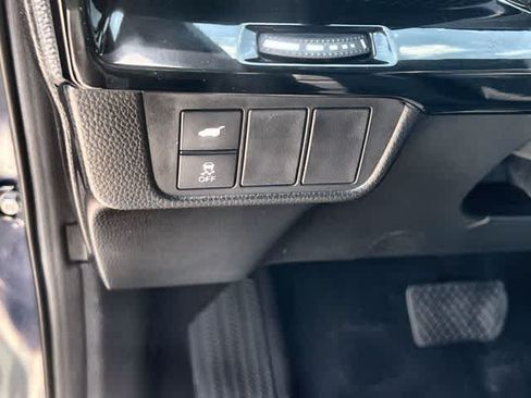 Used 2025 Honda CR-V Sport Touring image 29