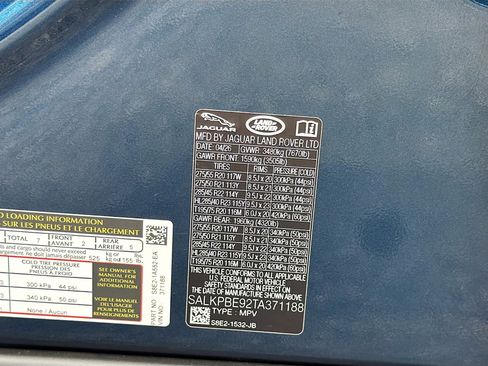 New 2026 Land Rover Range Rover Long Wheelbase SE AWD/4WD image 42