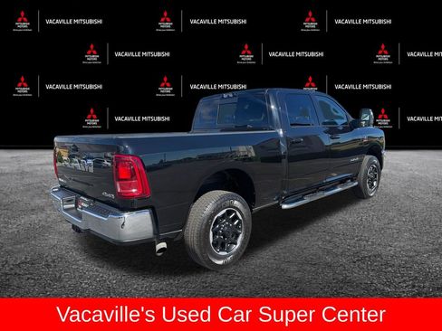 Used 2025 RAM 3500 Laramie AWD/4WD image 5