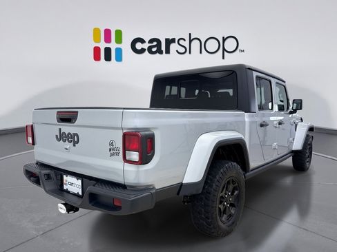 Used 2023 Jeep Gladiator Sport AWD/4WD image 5