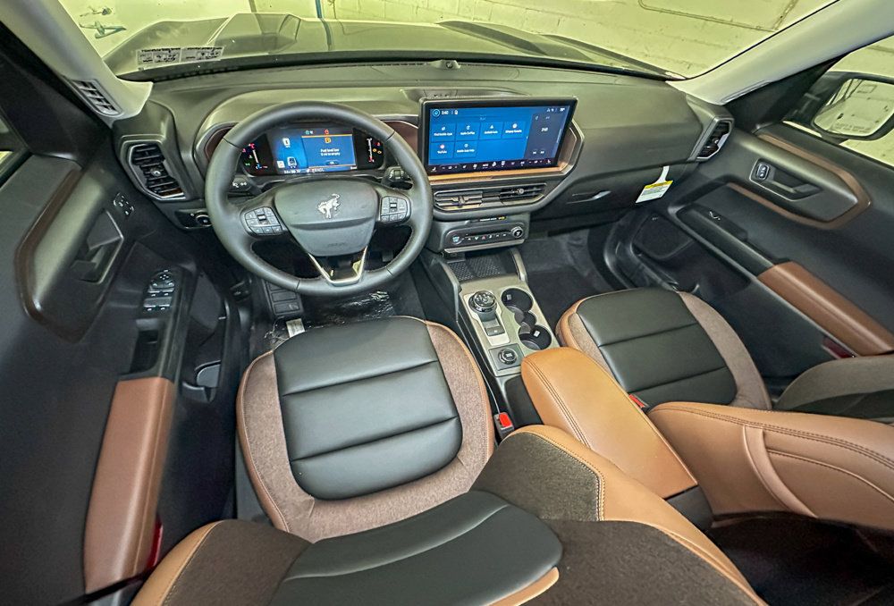 New 2026 Ford Bronco Sport Outer Banks w/ Outer Banks Tech Package+ AWD/4WD image 9