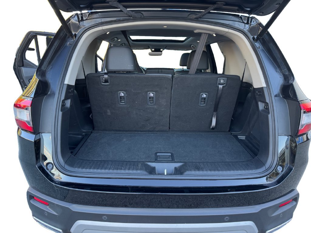 Used 2025 Honda Pilot Touring image 23
