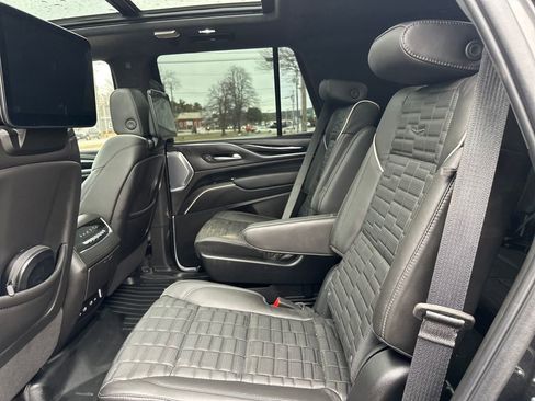 Used 2024 Cadillac Escalade V AWD/4WD image 20