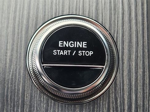 New 2026 Mercedes-Benz GLC 350e 4MATIC image 23