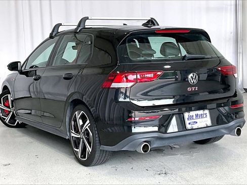 Used 2024 Volkswagen GTI SE FWD image 9
