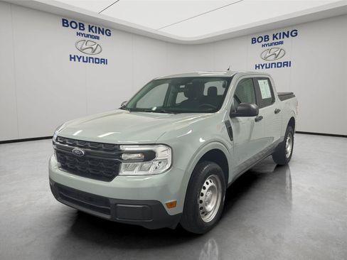 Used 2024 Ford Maverick XL FWD image 1