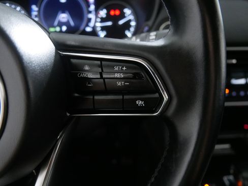 Certified 2025 MAZDA CX-70 3.3 Turbo w/ Preferred Package image 28