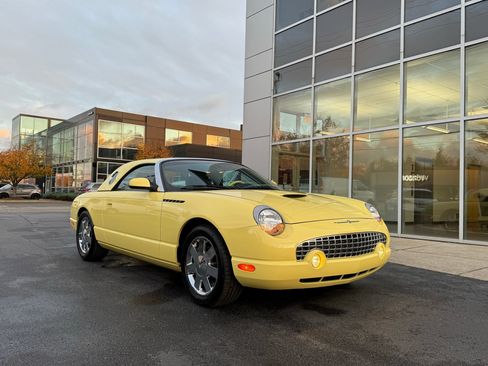 Used 2002 Ford Thunderbird image 1
