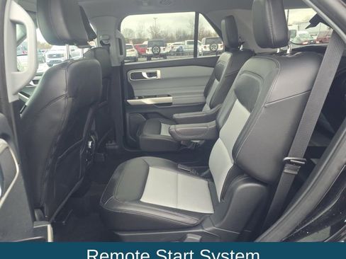 Used 2024 Ford Explorer XLT w/ Equipment Group 202A image 12