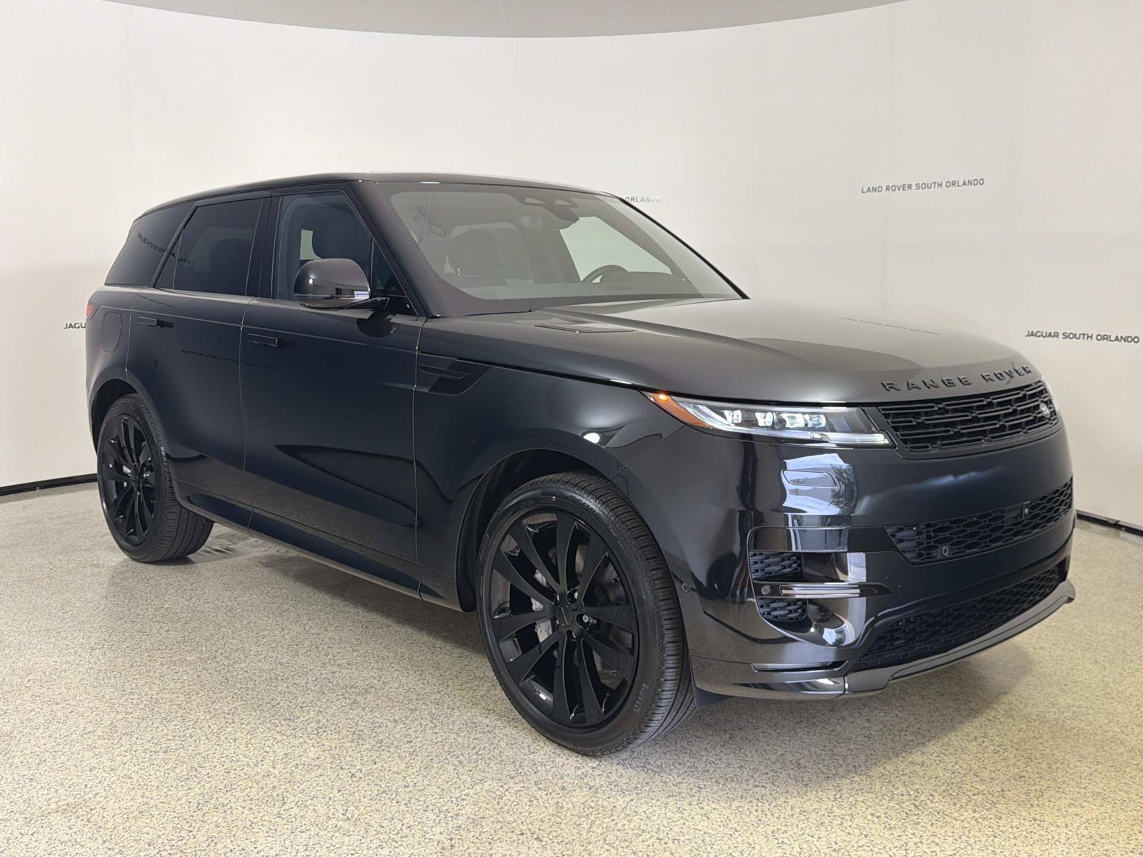 New 2027 Land Rover Range Rover Sport Dynamic SE AWD/4WD image 7