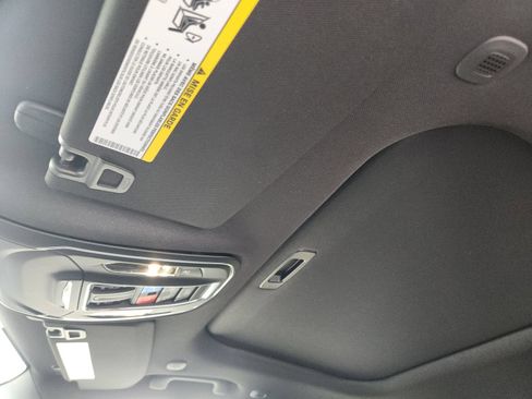 New 2026 Jeep Grand Cherokee Altitude RWD image 21