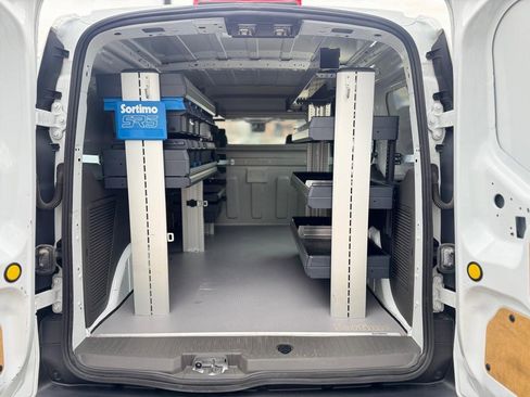Used 2023 Ford Transit Connect XL image 16