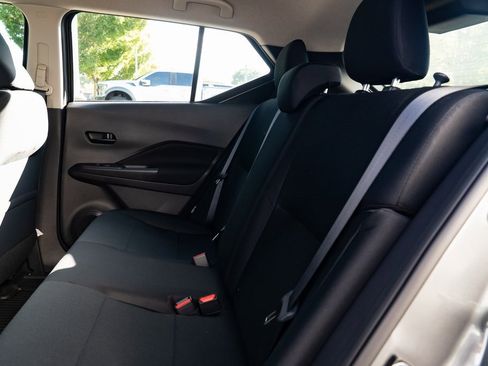 New 2025 Nissan Kicks Play S image 20