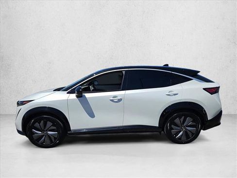Certified 2023 Nissan Ariya FWD image 8