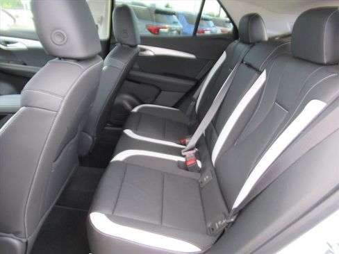 New 2026 Buick Envision Sport Touring image 27