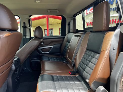 Used 2018 Nissan Titan Platinum Reserve w/ Platinum Utility Package AWD/4WD image 25