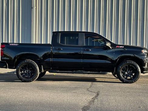 Used 2019 Chevrolet Silverado 1500 LT Trail Boss image 3