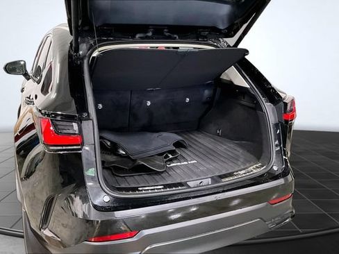 Used 2024 Lexus NX 250 FWD w/ Cold Area Package image 5