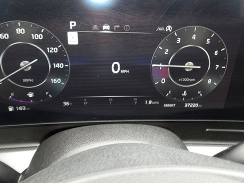 Used 2024 Kia Sportage SX image 17