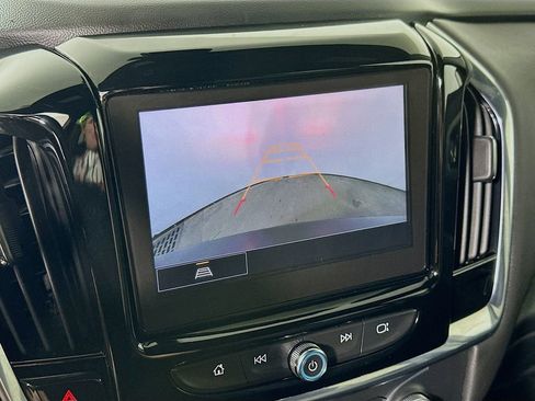 Used 2022 Chevrolet Traverse LT w/ LPO, Floor Liner Package AWD/4WD image 10