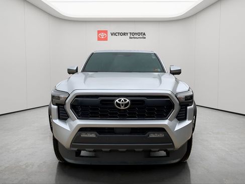 New 2025 Toyota Tacoma TRD Off-Road AWD/4WD image 34