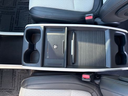 Used 2025 Honda Odyssey Elite image 26