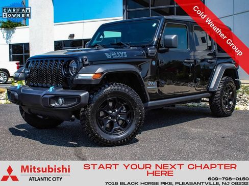 Used 2023 Jeep Wrangler Unlimited w/ Cold Weather Group AWD/4WD image 1