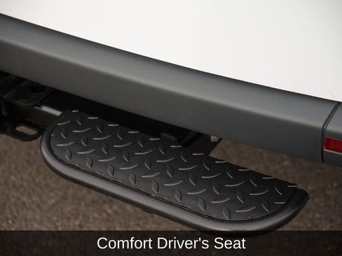 Used 2025 Mercedes-Benz Sprinter 2500 image 23