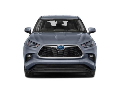 Used 2021 Toyota Highlander XLE AWD/4WD image 4