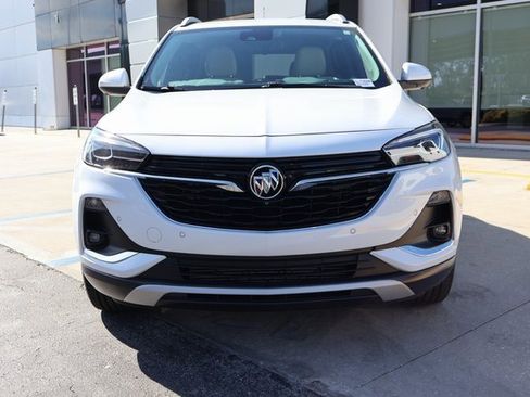 Used 2020 Buick Encore GX Essence w/ Advanced Technology Package image 2