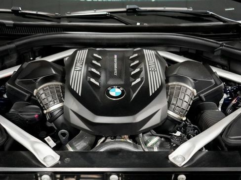 Used 2023 BMW X5 M50i w/ Executive Package image 31