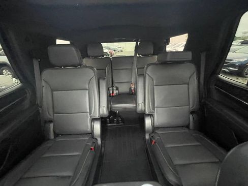 Used 2023 GMC Yukon Denali w/ LPO, Floor Liner Package AWD/4WD image 25