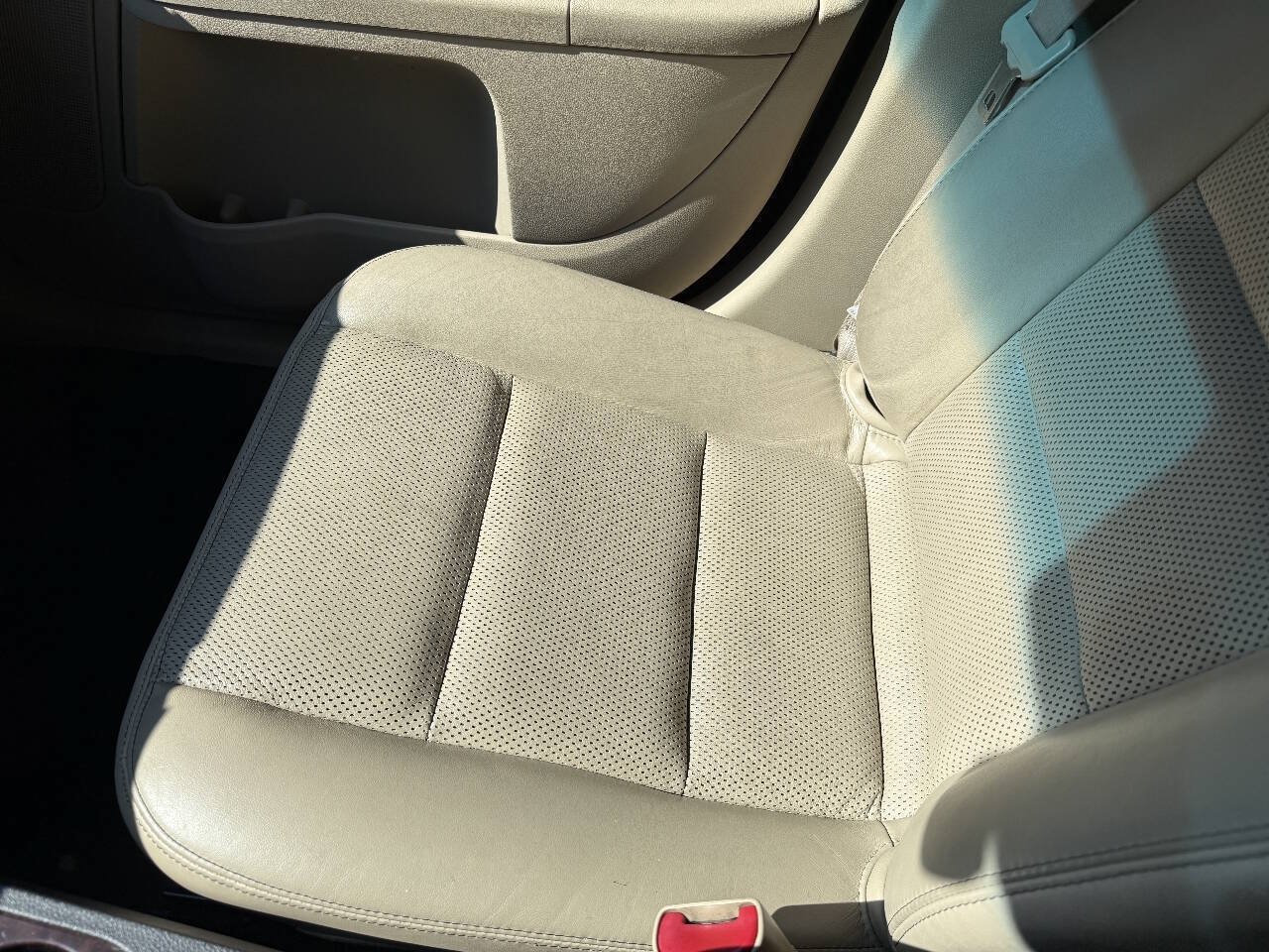 Used 2008 Ford Taurus SEL FWD image 14