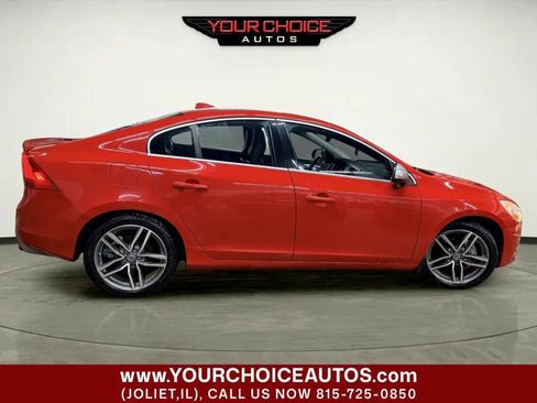 Used 2012 Volvo S60 T6 R-Design image 9