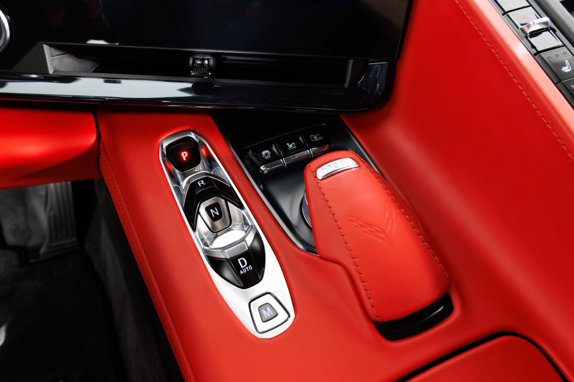 Used 2024 Chevrolet Corvette Stingray Premium Cpe w/ Z51 Performance Package RWD image 30