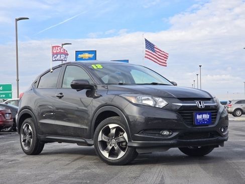 Used 2018 Honda HR-V EX image 2
