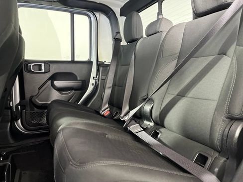 Used 2022 Jeep Gladiator Sport AWD/4WD image 34