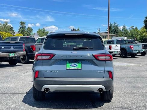 Certified 2025 Ford Escape Platinum AWD/4WD image 4